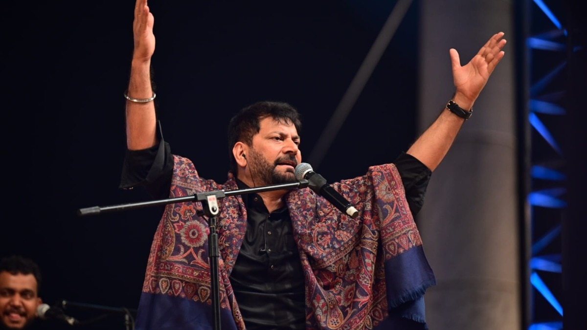 ‘तेरे इश्क नचाया’, ‘मेरा पिया घर आया’… जसबीर जस्सी ने सूफी गीतों से साहित्य आजतक की शाम को बनाया यादगार